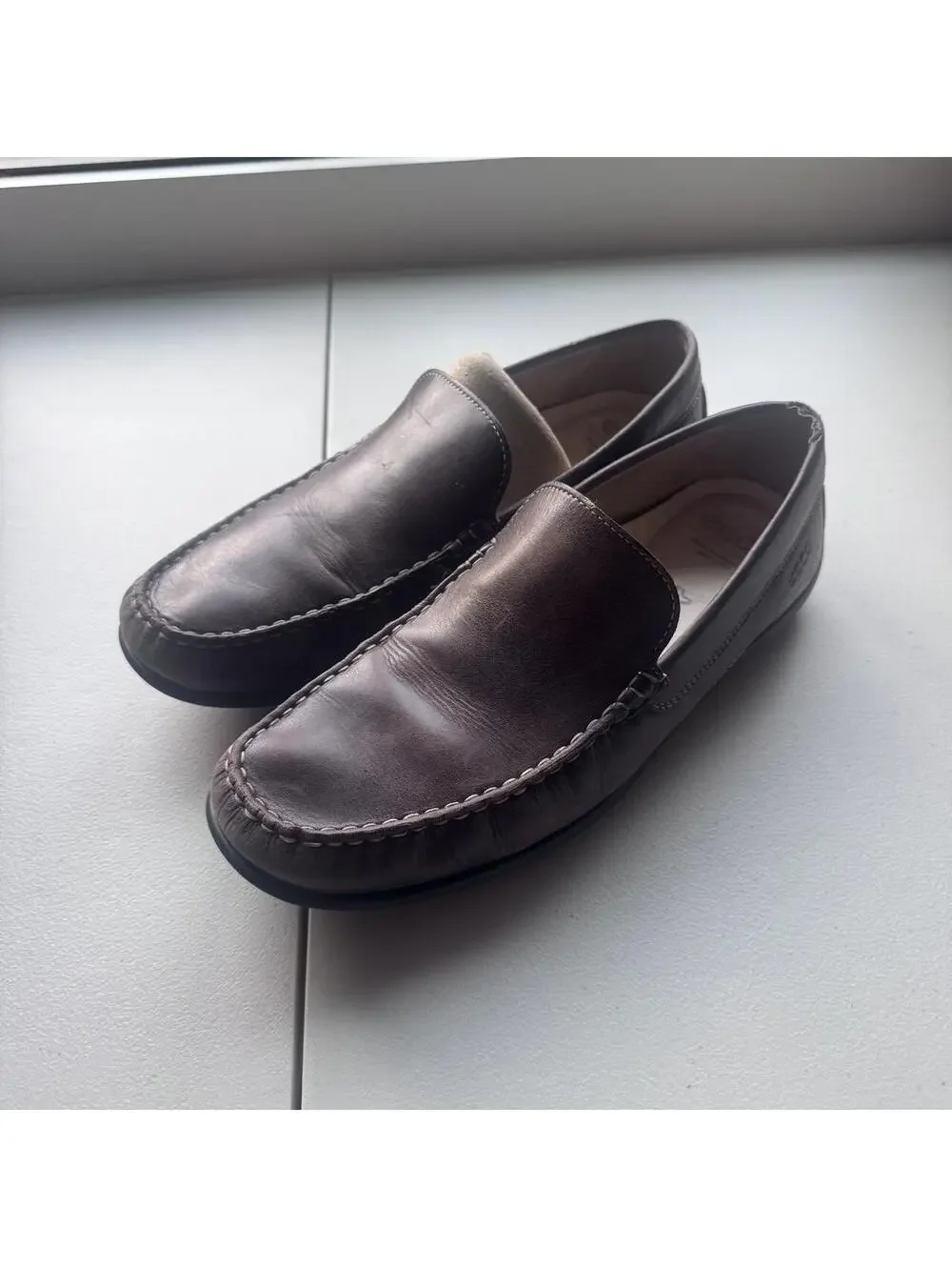 ECCO Brown Leather Moc Toe Loafers Slip On Dress Shoes